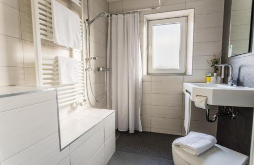 Bayreuth Apartment | Family-Friendly Retreat at Apartmenthaus Königsallee – 9.3/10