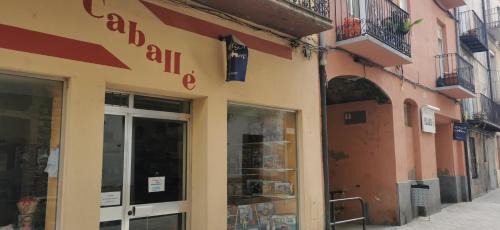 Baga Apartment | Discover Apartmento Bagà: Mountain Retreat with Dining