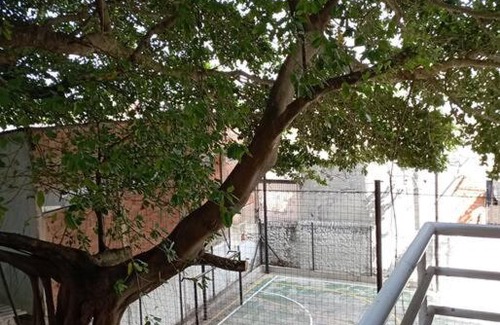 Santa Maria Apartment | Budget-Friendly Apartment Near Airport with Family Amenities