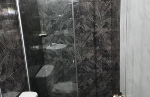 Santa Maria Apartment | Budget-Friendly Apartment Near Airport with Family Amenities