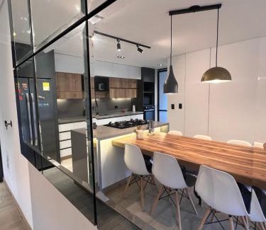 Guayabal Apartment | Modern Apartment in Itagüi Near Aguacatala Metro Station