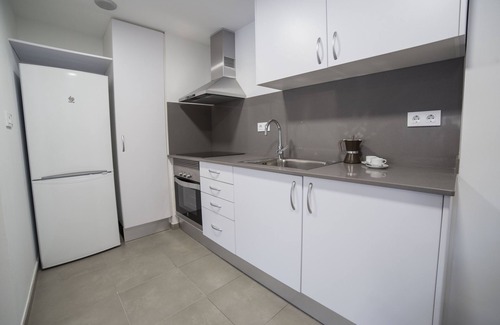 Lloret Town Center Apartment | Guest Rated 10/10: Cozy D33 Apartment with Pool & Spa