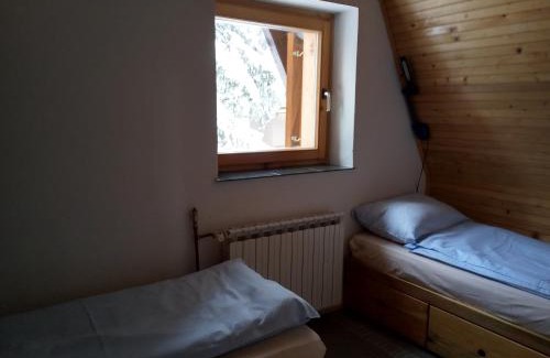 Babanovac Apartment | Pet-Friendly Apartments A Vlasic with Top Guest Ratings