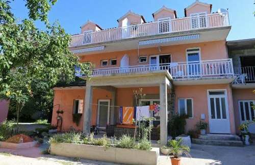 Zuljana House | Seaside Retreat: Rooms and Apartments in Zuljana, Peljesac