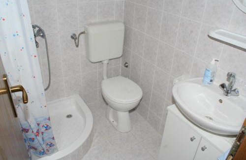Duce House | Cozy Apartments and Rooms by the Sea in Duce, Omis