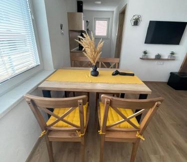 Cerkno House | Guest Rated 9.3: Family-Friendly Rooms at pri Bašlju