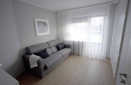 Haaleiti Apartment | Oceanfront Apartments 202: Guest Rated 9/10 with Spa