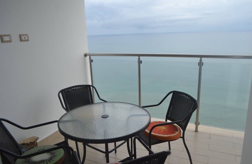 El Palmar Apartment | Relaxing Stay at El Palmar Residences Apartments