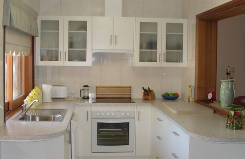 Tanunda Apartment | Top-Rated Adonia Apartments with Kitchen Amenities