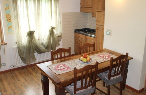 Levico Terme House | Cozy Apartments "At the Emperor's Lodge" with Kitchen Access