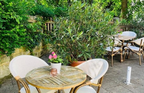 Coburg Apartment | Discover Comfort at Apartments in Salvatorkirche