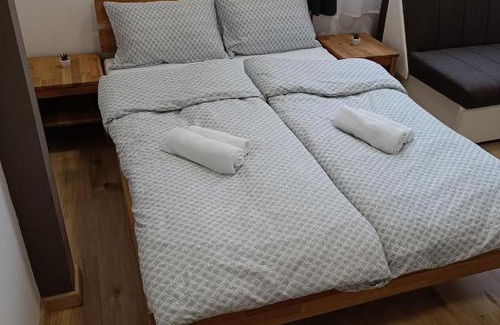 Deskle Apartment | Family-Friendly Getaway at Apartments Aura - Rated 8.6/10
