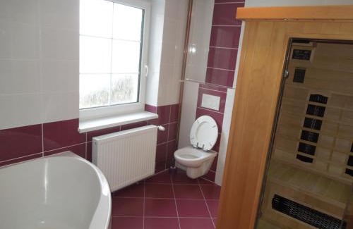 Benesov nad Ploucnici Apartment | Pet-Friendly Apartments in Benešov Nad Ploučnicí