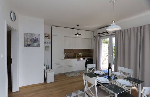Polje Apartment | Oceanfront Apartments Baresic - Top Rated in Silo, Island Krk
