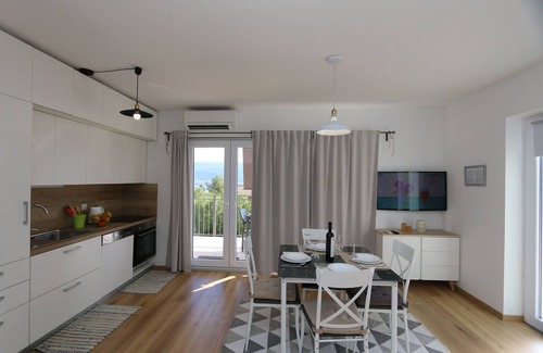 Polje Apartment | Oceanfront Apartments Baresic - Top Rated in Silo, Island Krk