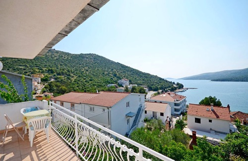 Marina Apartment | Oceanfront Apartments BJ: Top Rated with Gorgeous Views