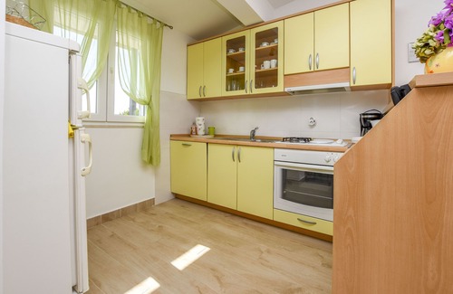 Razanj Apartment | Discover Apartments Branko: Ocean View Retreat in Razanj