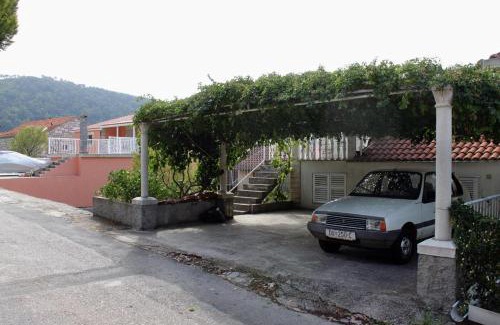 Brna Apartment | Family-Friendly Apartments by the Sea in Brna, Korcula