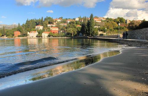 Kolocep Island Apartment | Cozy Apartments by the Sea in Kolocep, Elafiti