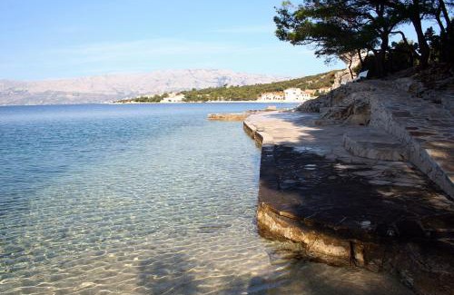 Povlja Apartment | Child-Friendly Apartments by the Sea in Povlja, Brac