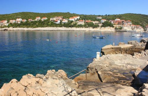 Zavalatica Apartment | Oceanfront Apartments by the Sea in Zavalatica, Korcula