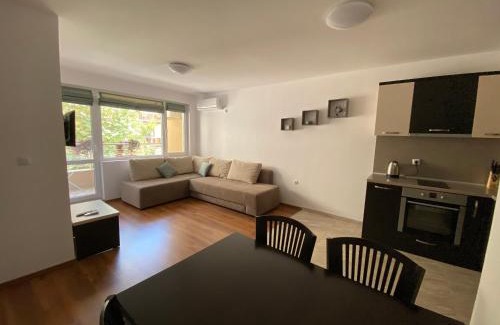 Pomorie Apartment | Pet-Friendly Apartments Dione: Guest Rated 9.7/10