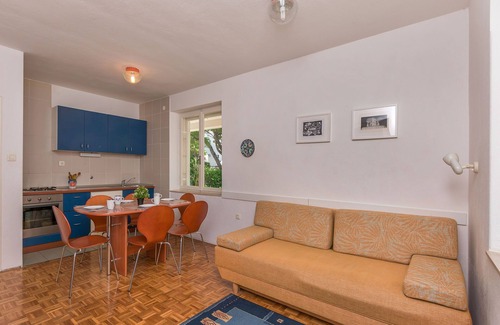 Baska Voda Apartment | Oceanfront Apartments Dubravka in Baska Voda - 10/10 Guest Rated