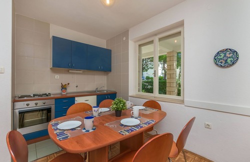 Baska Voda Apartment | Oceanfront Apartments Dubravka in Baska Voda - 10/10 Guest Rated