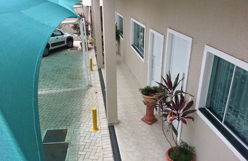 Santa Genoveva Apartment | Convenient Apartments Near Airport with Breakfast & Kitchen