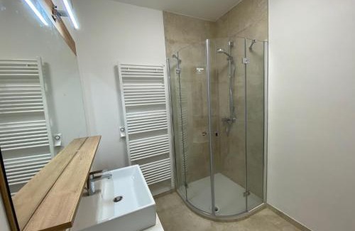 Winden am See Apartment | Pet-Friendly Apartments Freitag: Rated 9.5/10 by Guests