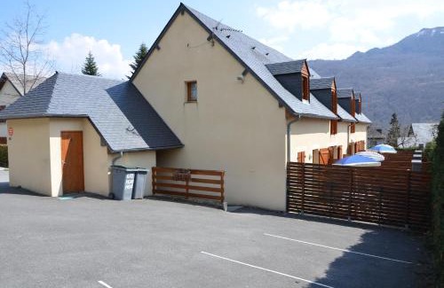 Aucun Apartment | Pet-Friendly Retreat at Apartments Gite le Picors - 9.2/10