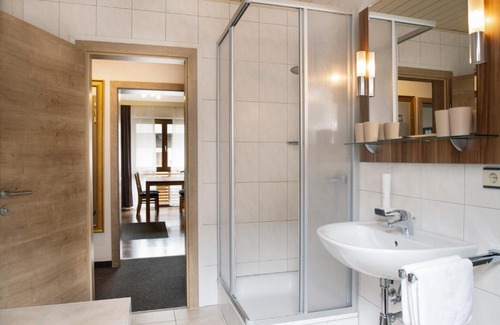 Kaprun Apartment | Child-Friendly Retreat at Apartments Gletscherblick