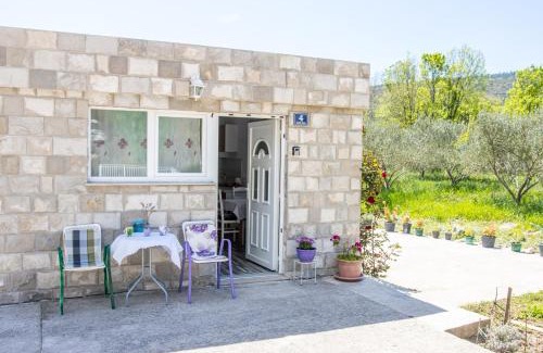 Rozat Apartment | Child-Friendly Apartments Good Vibrations with Top Reviews