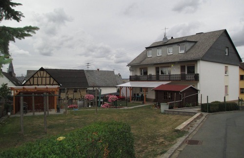 Patersberg Apartment | Family-Friendly Getaway at Apartments Hehner – 9.6/10 Rated