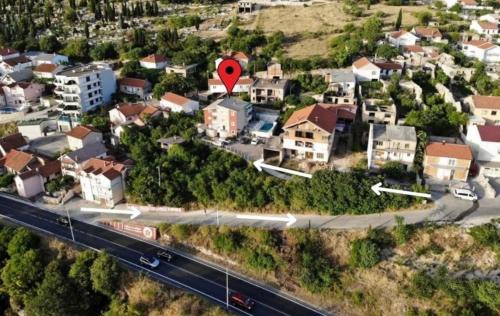 Mostar Apartment | Oceanfront Apartments Horizont Mostar with Pool & Views