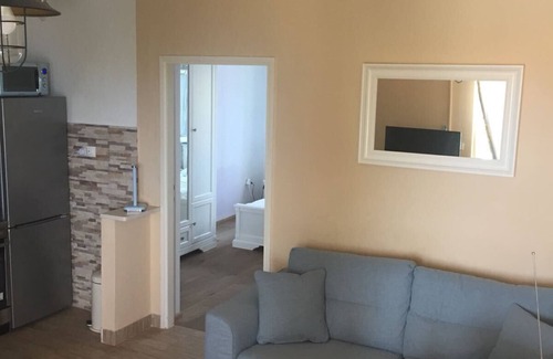 Sutivan Apartment | Oceanfront Apartments Damir - Katarina with Breakfast & Views