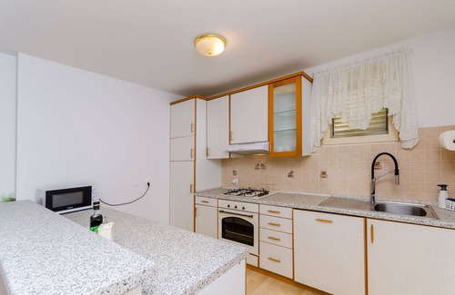 Vrboska Apartment | Guest Rated 10/10: Apartments Vila Jelka, Vrboska on Hvar