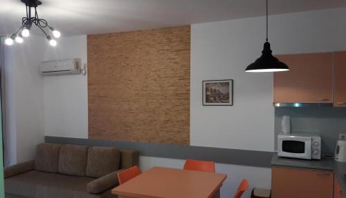 Hisarja Apartment | Relax in Comfort at Fantasy Complex Apartments with Great Amenities