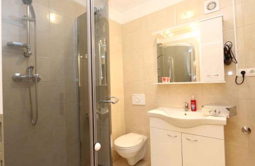 Silo Apartment | Family-Friendly Apartments in Silo, Insel Krk - Perfect Getaway