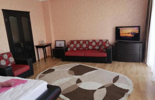 Old Boulevard Apartment | Historic Batumi Apartments Near Seaside Park with Pool