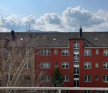 Hard Apartment | Child-Friendly 1 BDR Apartment in Zurich West - Rated 9.1