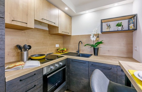 Crikvenica Apartment | Relaxing Oceanfront Apartments Ivana in Crikvenica, Croatia