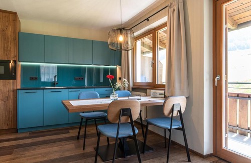 Kastelruth Apartment | Guest Rated 9.8: Apartments Karbon with Pet-Friendly Amenities