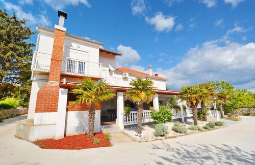 Verunic Apartment | Oceanfront Apartments Katarina with High Guest Ratings