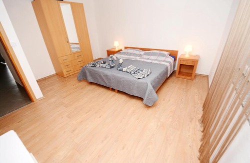 Verunic Apartment | Oceanfront Apartments Katarina with High Guest Ratings