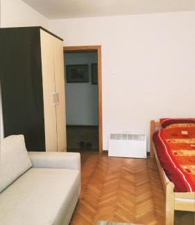 Visoko Apartment | Pet-Friendly Apartments Konak with Pool and Breakfast Included