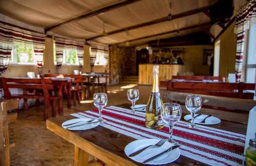 Truskavets Apartment | Family-Friendly Retreat at Apartments Konvalia with Pool