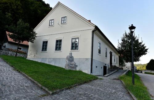 Podsreda Apartment | Kid-Friendly Apartments at Kozjanski Park with Great Reviews
