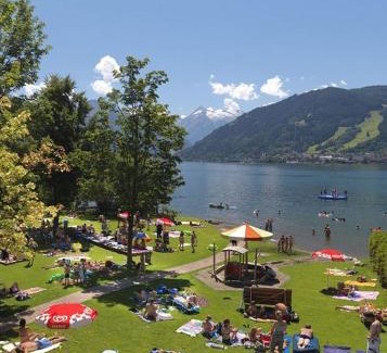 Maishofen Apartment | Elegant Apartments Lakeside 29 in Zell am See, Rated 9.7