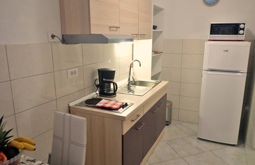 Baric Draga Apartment | Guest Rated 10/10: Apartments LILLY BY THE SEA in Tribanj